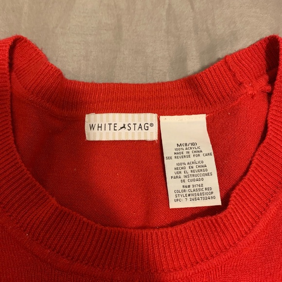 Classic Red Sweater - Picture 4 of 4